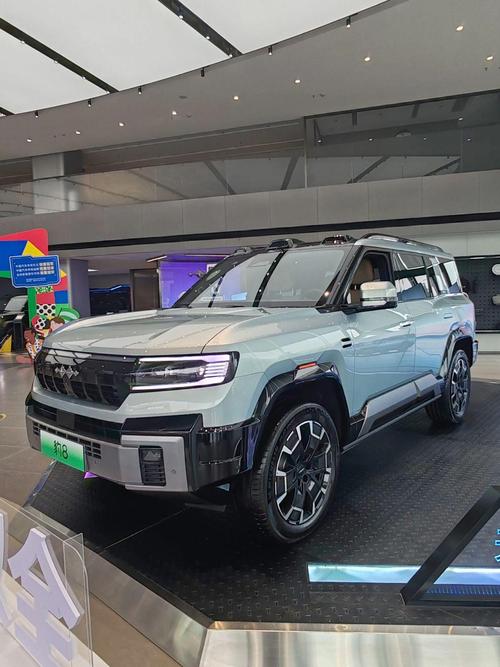 东莞250比亚迪方程豹硬派越野的爆款，英菲尼迪35周年与你共成长